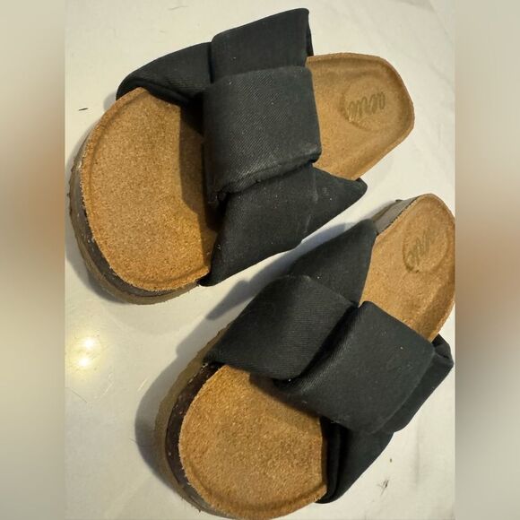 Black and Brown Slide Sandals #12 - Picture 3 of 3